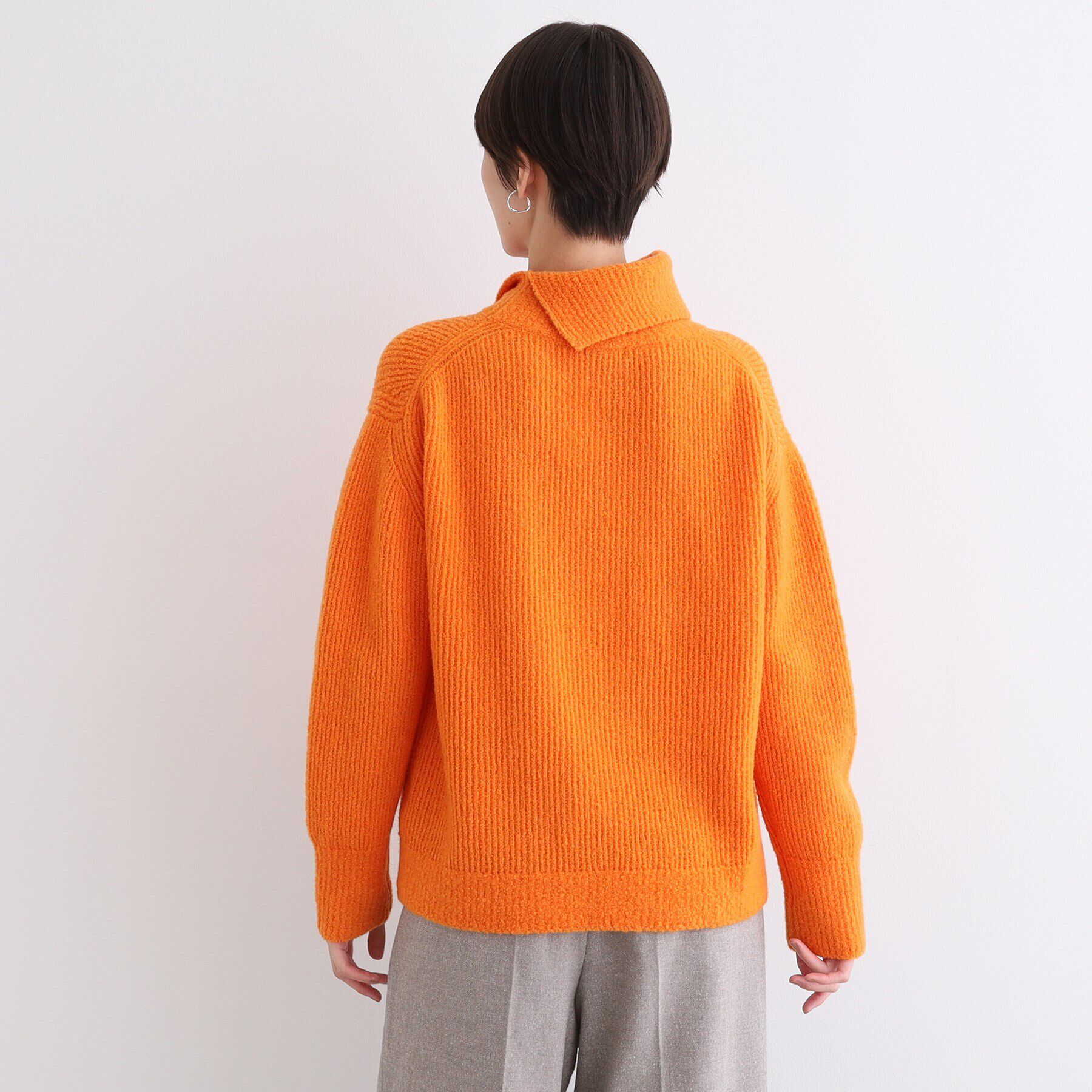 INDIVI「【ウール混／ブークレ】ループヤーン スリットハイネックニット」|ニット・セーター|