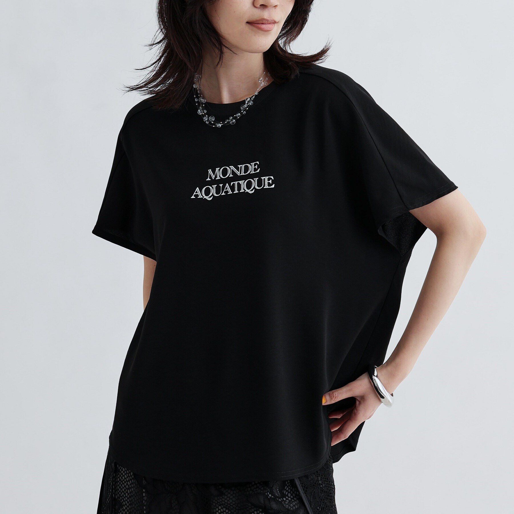 GALLEST「ジョーゼットロゴブラウスTシャツ」|シャツ・ブラウス|ブラック(019)