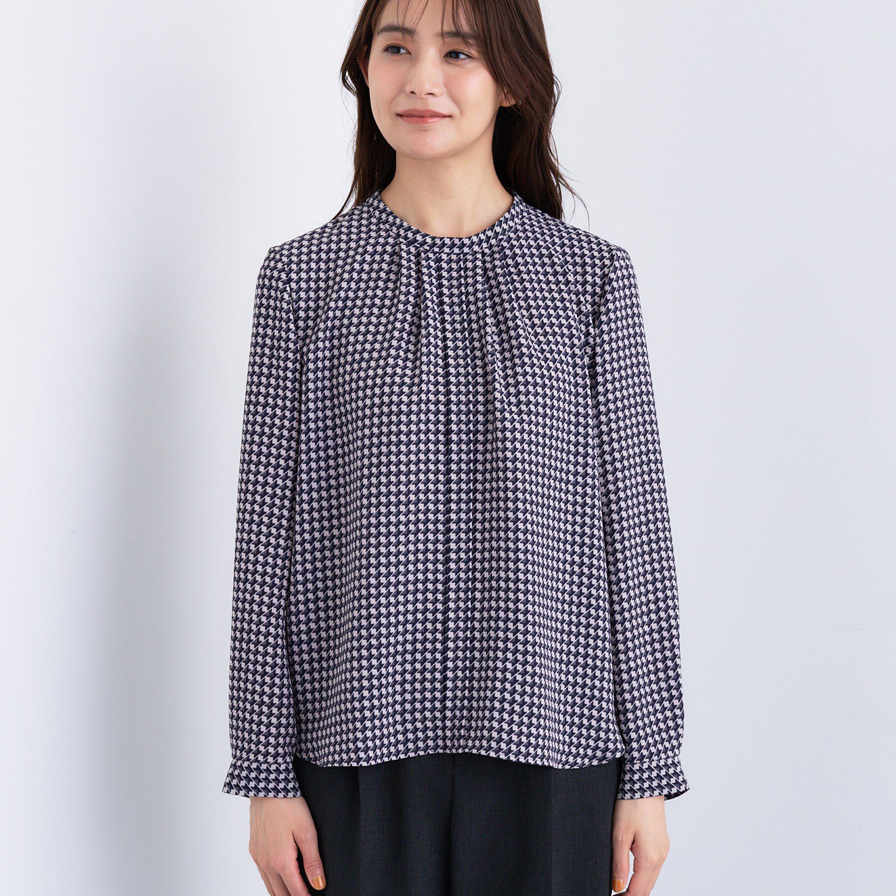 INDIVI「【通勤／オフィス】タックジョーゼットブラウス」|シャツ・ブラウス|