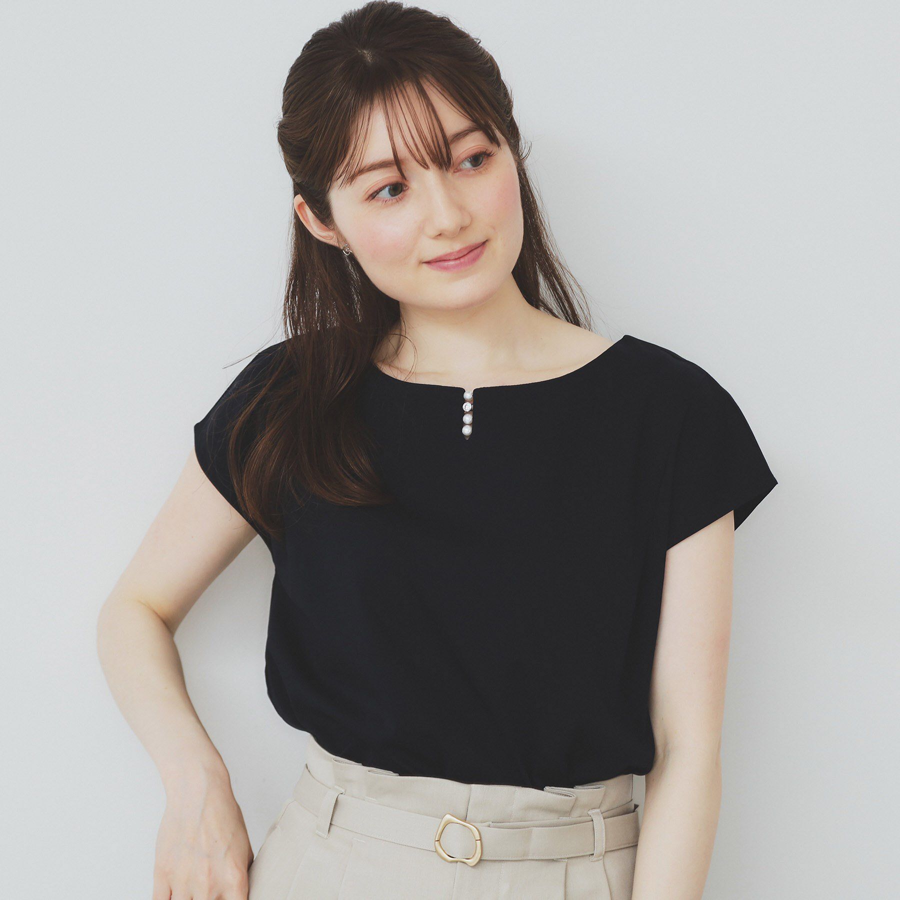 index「《6色展開/XS-3サイズ》キーネックビジュートップス【UV/接触冷感/洗濯機洗い可】」|Tシャツ・カットソー|ネイビー(094)