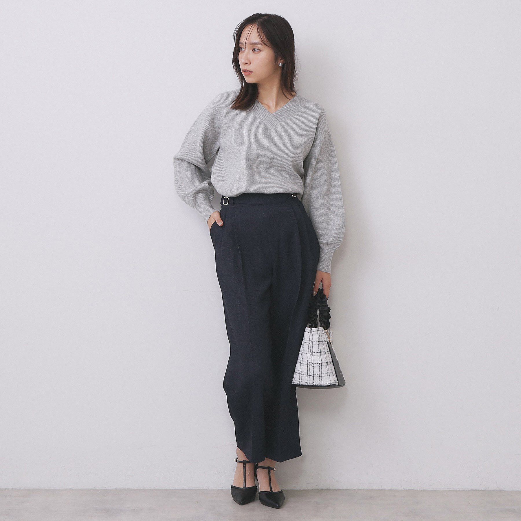 index「片畦Vネックボクシーパフニット【洗濯機OK】」|ニット・セーター|