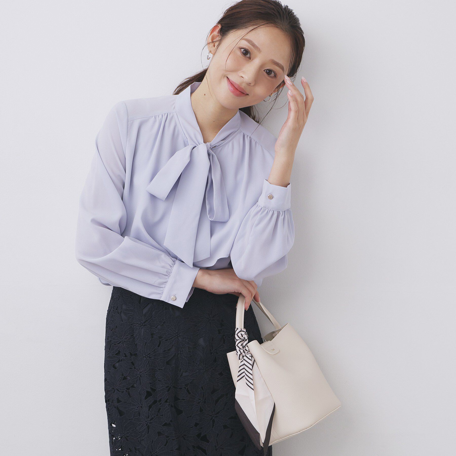 index「ストライプスカーフ付きミドルバッグ【2WAY】」|トートバッグ|