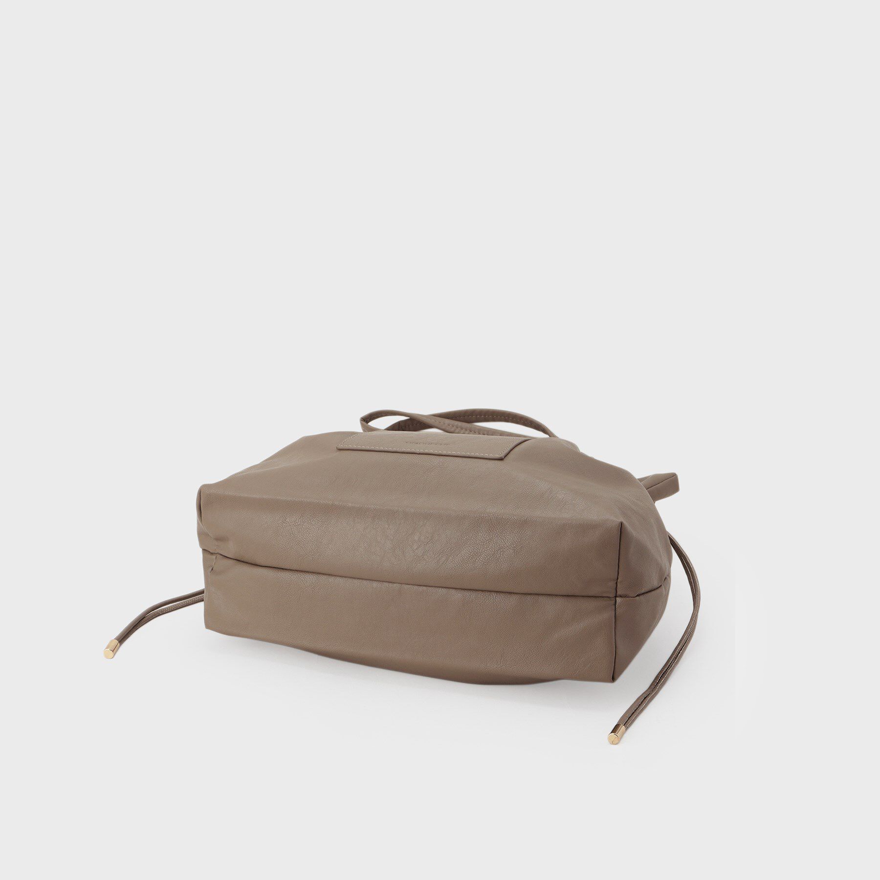 OPAQUE.CLIP「【A4サイズ対応】ソフト合皮巾着ドローストリングトートバッグ」|トートバッグ|