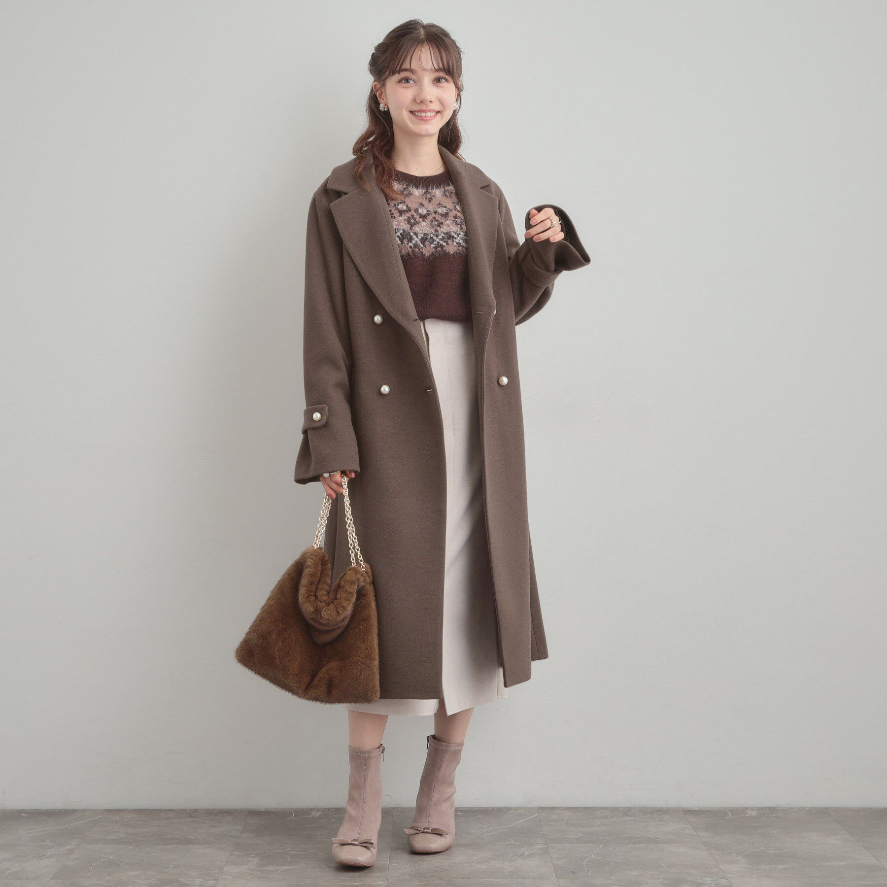 Couture broach「【大人上品・ベルト付き】パール調釦チェスターコート」|チェスターコート|