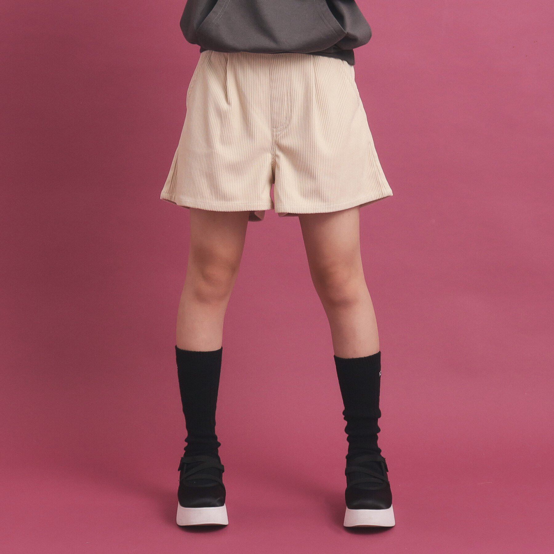 PINK-latte「ベーシック コーディロイショートパンツ」|キュロット|アイボリー(004)