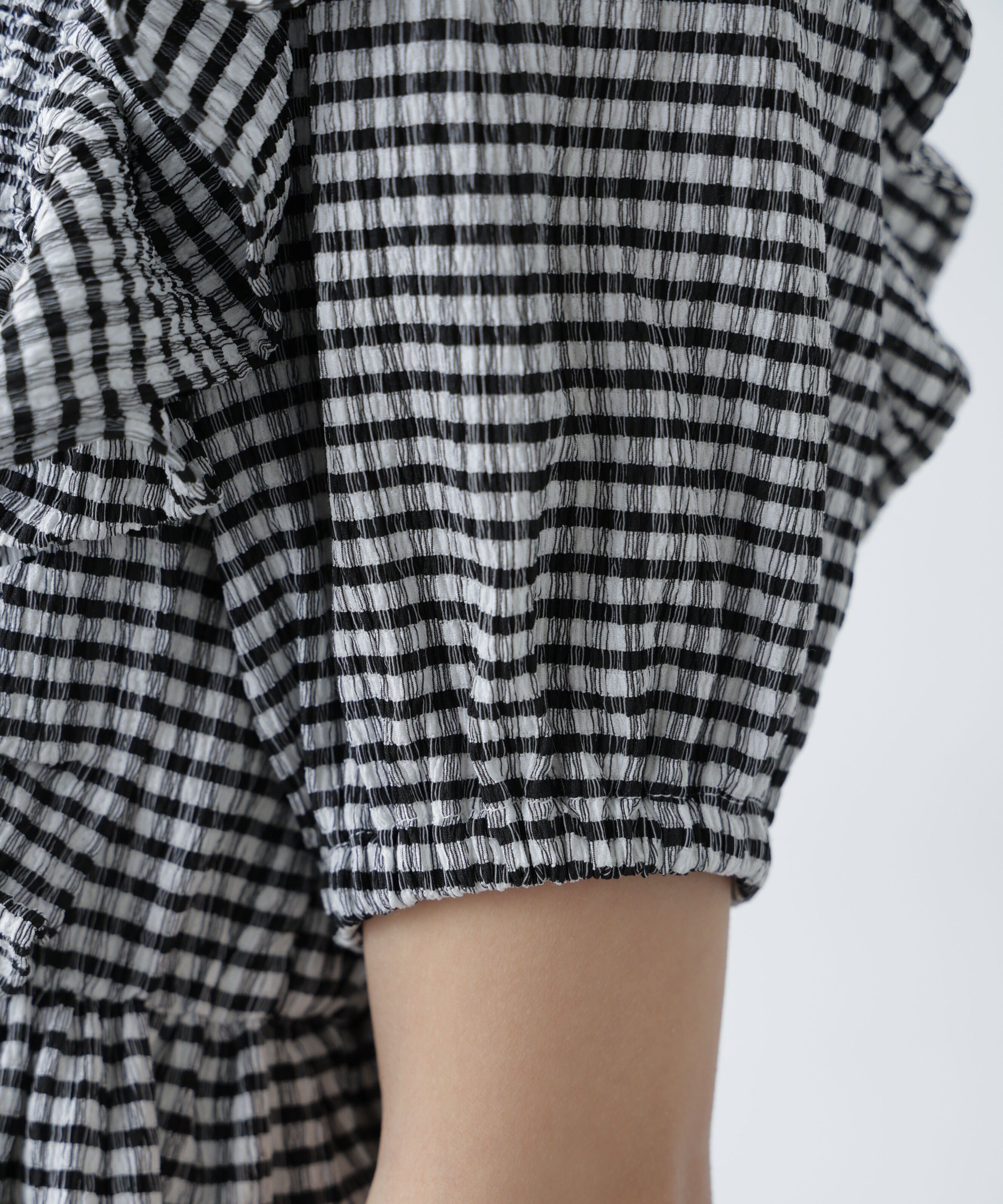  「肩フリルペプラムブラウス」|シャツ・ブラウス|