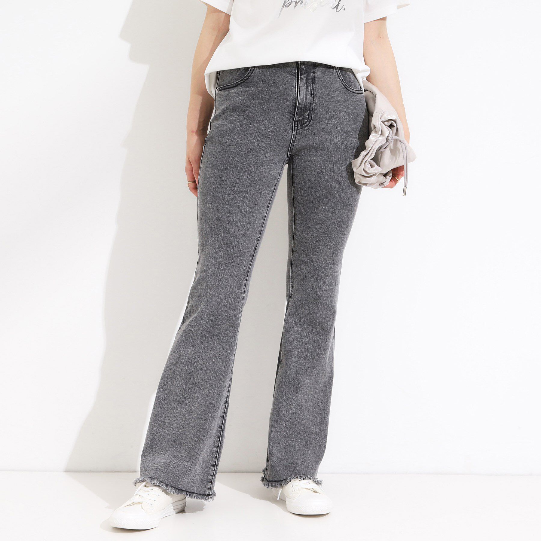 SHOO･LA･RUE「【ひんやり/S-LL】ストレッチフレアデニム」|デニム|ブラック(019)