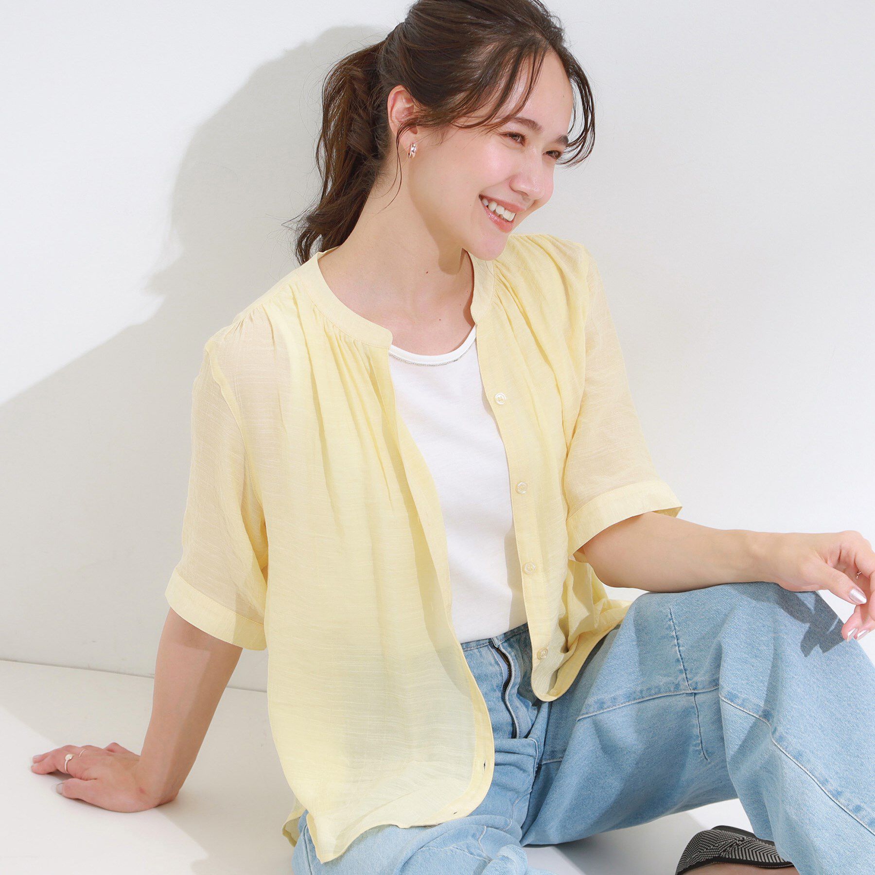 SHOO･LA･RUE「【S-LL/2点セット】着るだけでコーデが決まる 麻調5分袖ブラウス＋タンクトップ」|シャツ・ブラウス|ライトイエロー(03