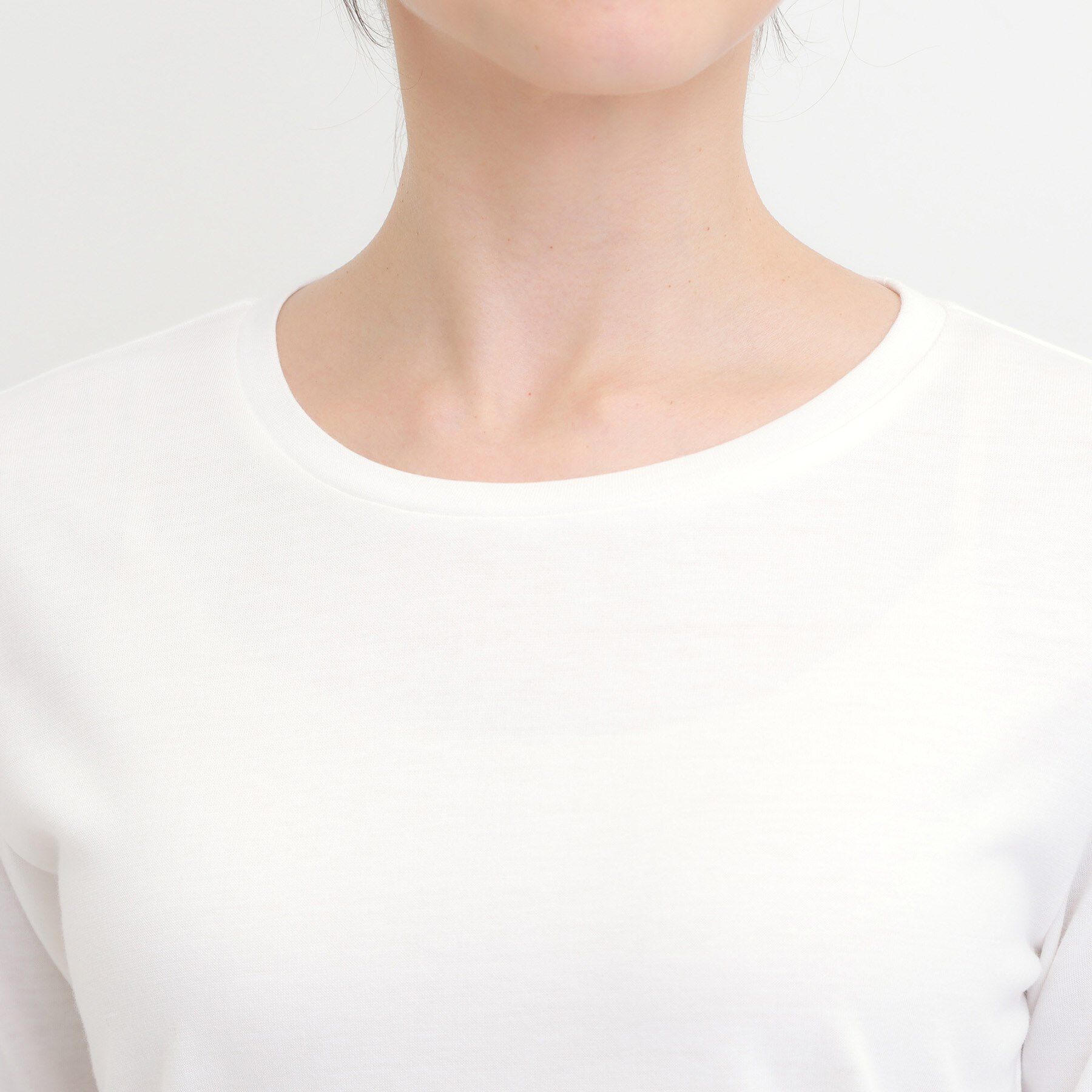 SHOO･LA･RUE「【2点セット/S-LL】大人のフェミニンカジュアルに ラメシャギーニットベスト+ロンT」|ニット・セーター|