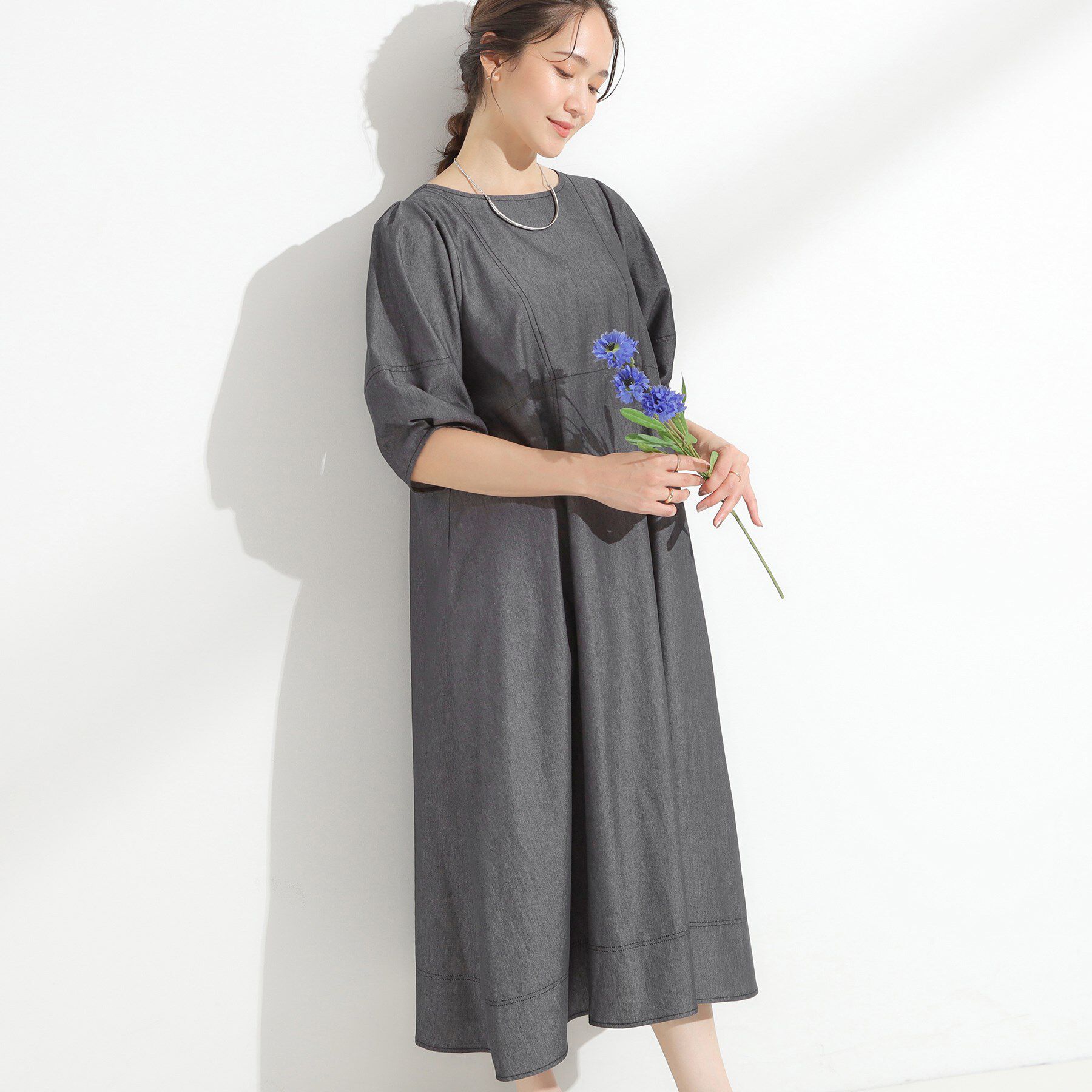 SHOO･LA･RUE「【S-LL】配色ステッチがアクセント デニムワンピース」|ワンピース|ブラック(019)