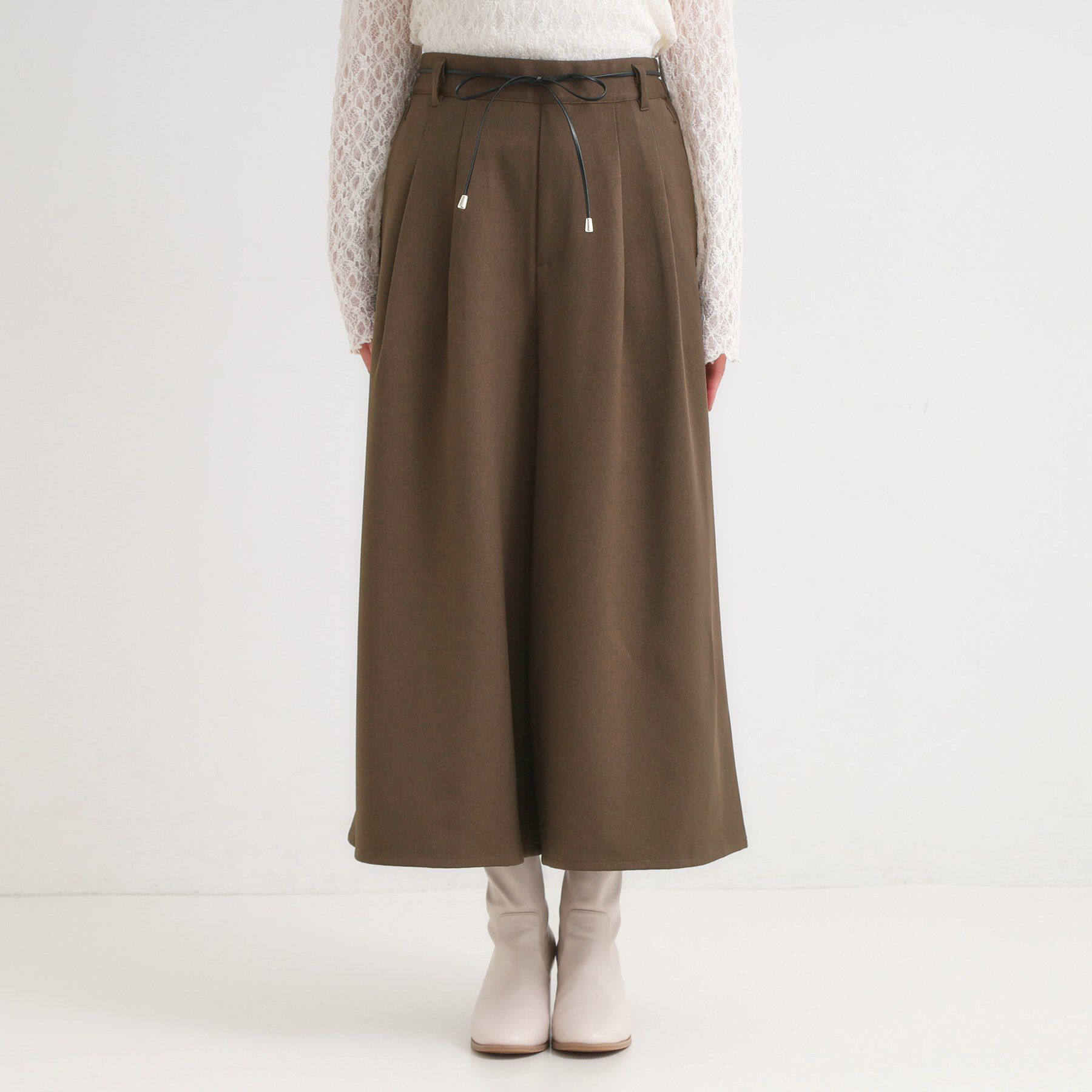 SHOO･LA･RUE「【S-LL/2点セット】脚のラインを拾いにくい ベルト付きタックスカーチョパンツ」|その他|