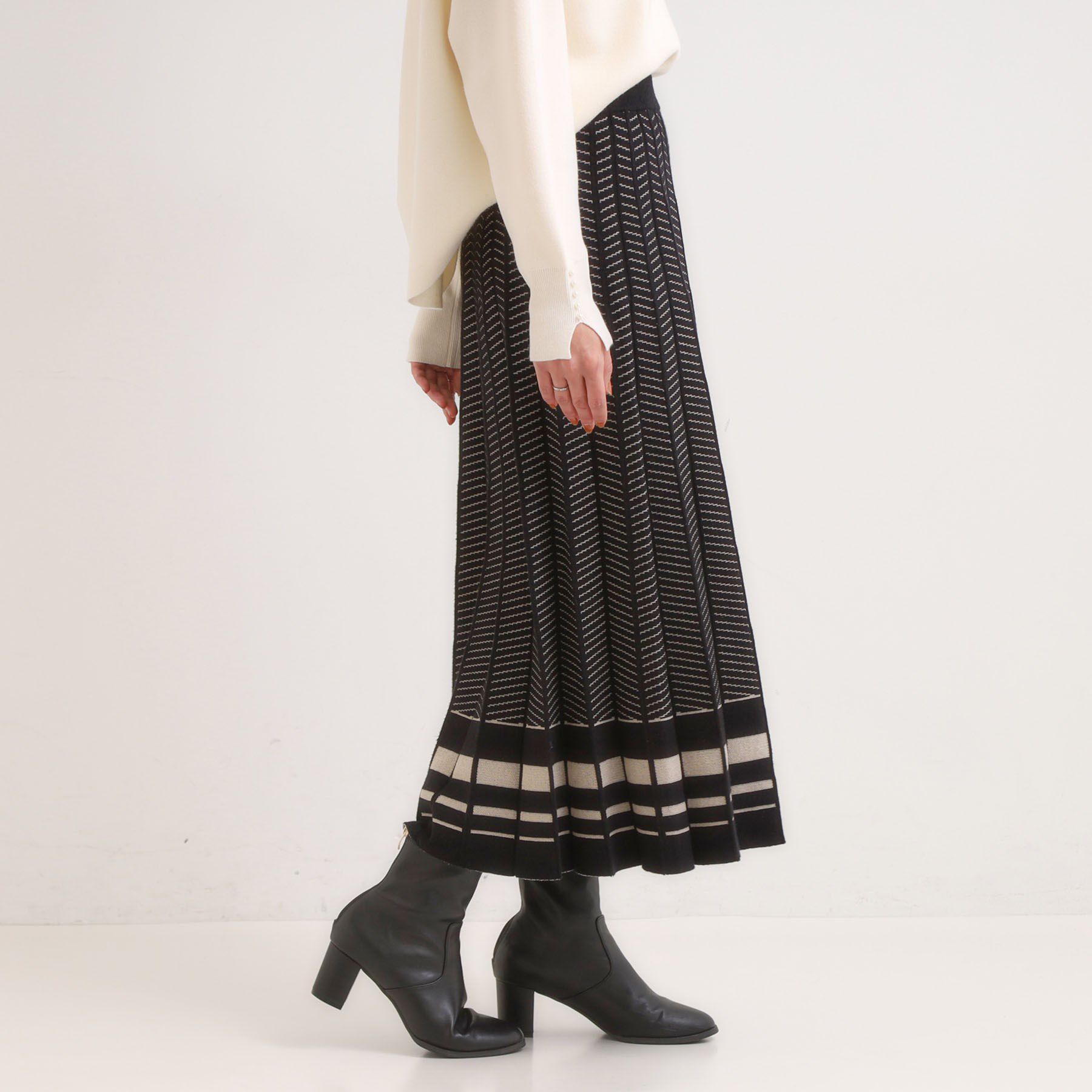 SHOO･LA･RUE「【高レビュー/セットアップ可】女性らしさ際立つ 洗えるもちもちニットスカート」|スカート|