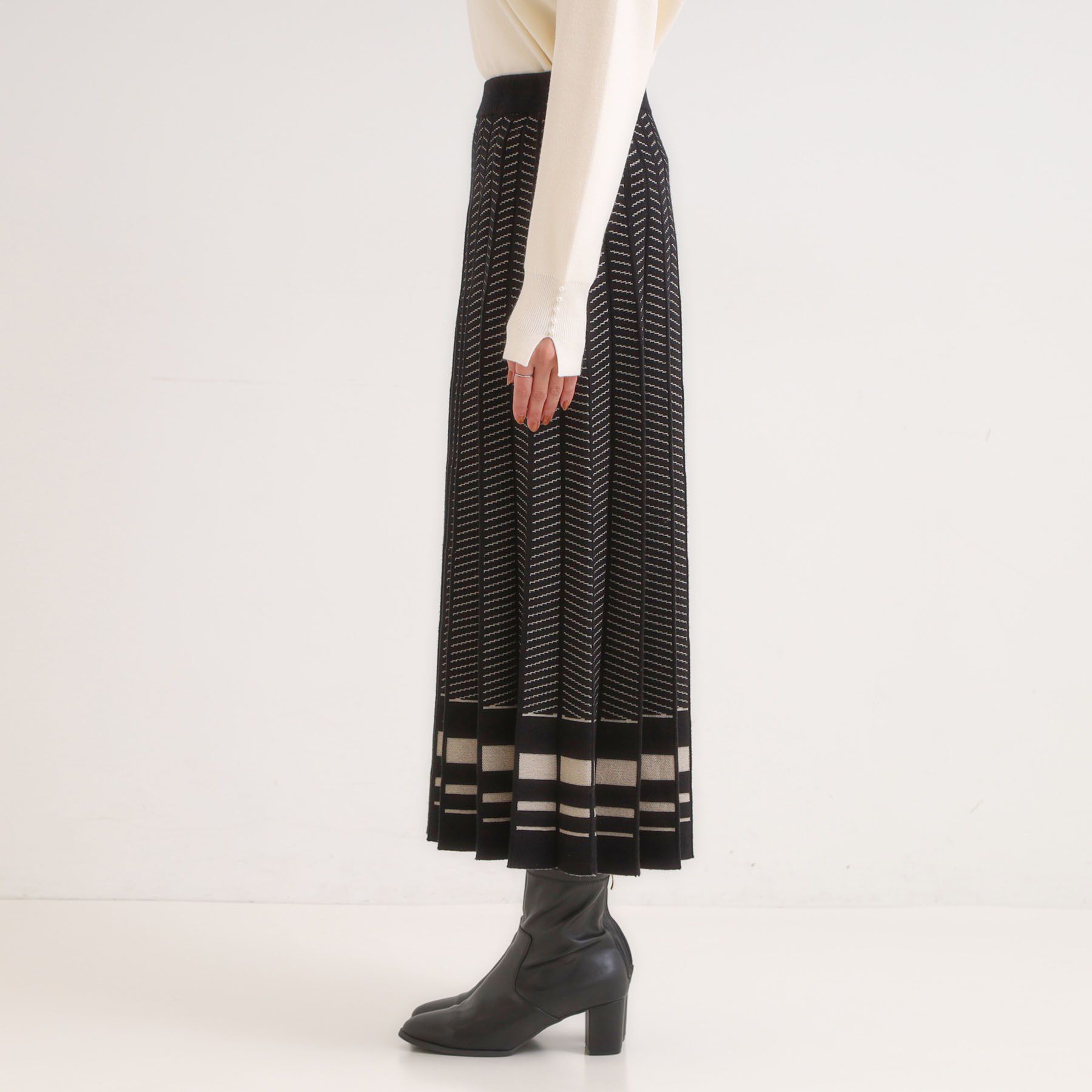 SHOO･LA･RUE「【高レビュー/セットアップ可】女性らしさ際立つ 洗えるもちもちニットスカート」|スカート|