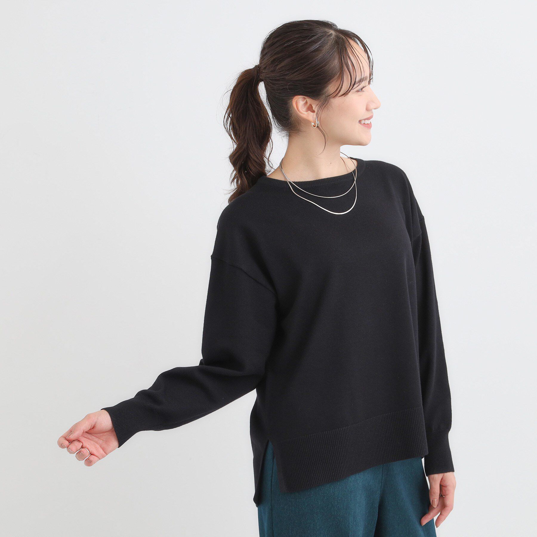 SHOO･LA･RUE「【洗濯機可/毛玉レス】アウトスタイルもきれいに決まる サイドスリットニット【CIRCRIC】」|ニット・セーター|