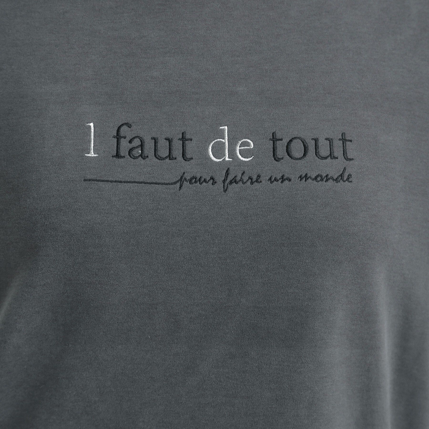 SHOO･LA･RUE「【洗濯機可/S-LL】大人の小さ目ロゴ刺繍ロンT」|Tシャツ・カットソー|