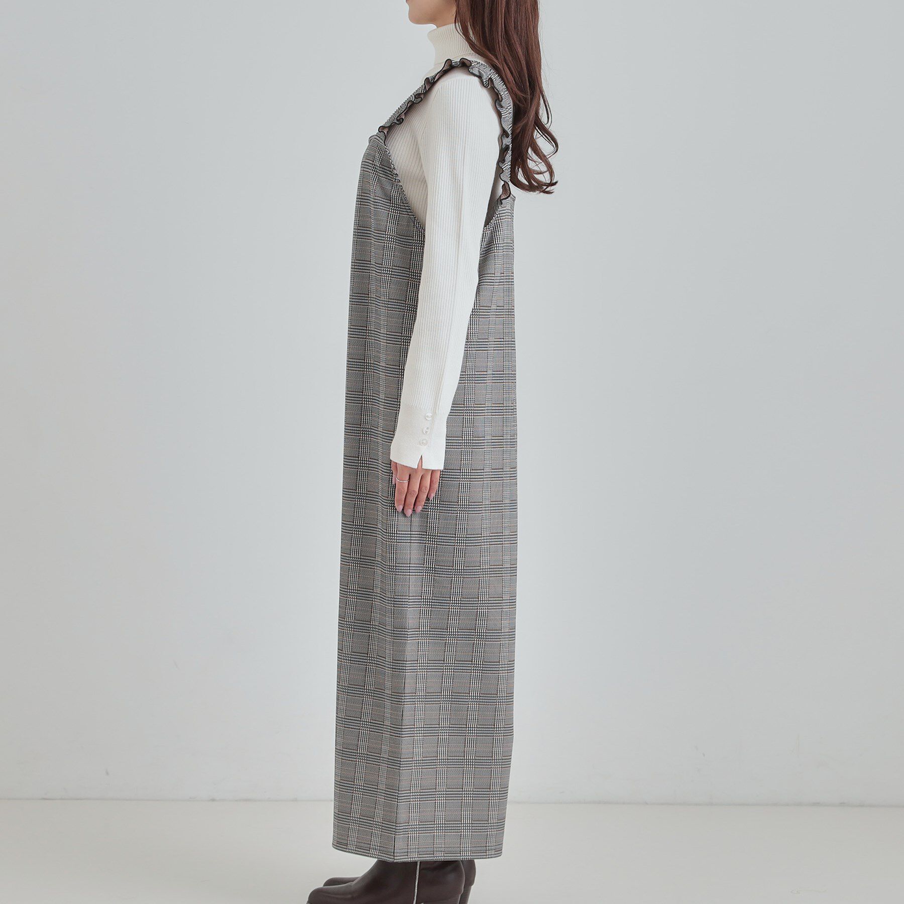 SHOO･LA･RUE「【あったか】大人のための チェック柄フリルサロペット」|オールインワン|