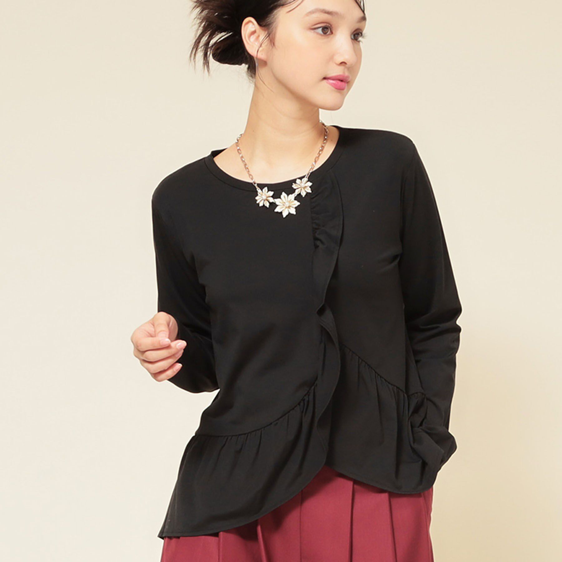 SunaUna「【フリルペプラム】チュニックカットソー」|Tシャツ・カットソー|ブラック(019)