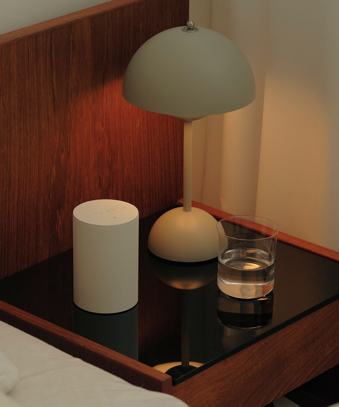 アットアロマ「ネブライジングディフューザー　ワンプラス」|アロマ・ルームフレグランス|