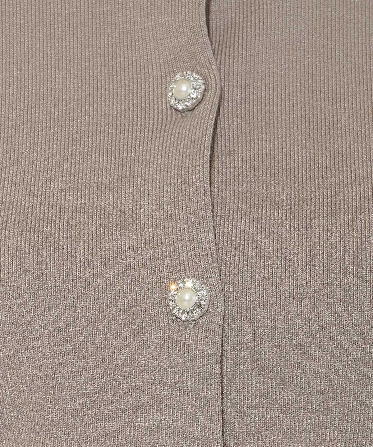 アンドクチュール「ファー付きビジューボタンプルオーバー」|ニット・セーター|