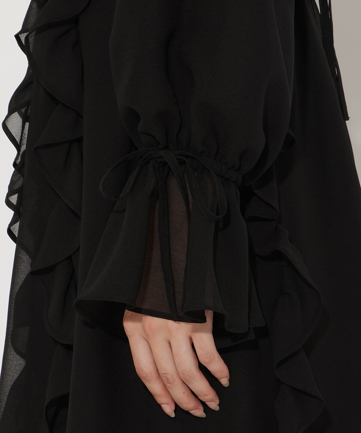 アンドクチュール「ラッフルフリルチョーカーミニワンピース」|ワンピース|