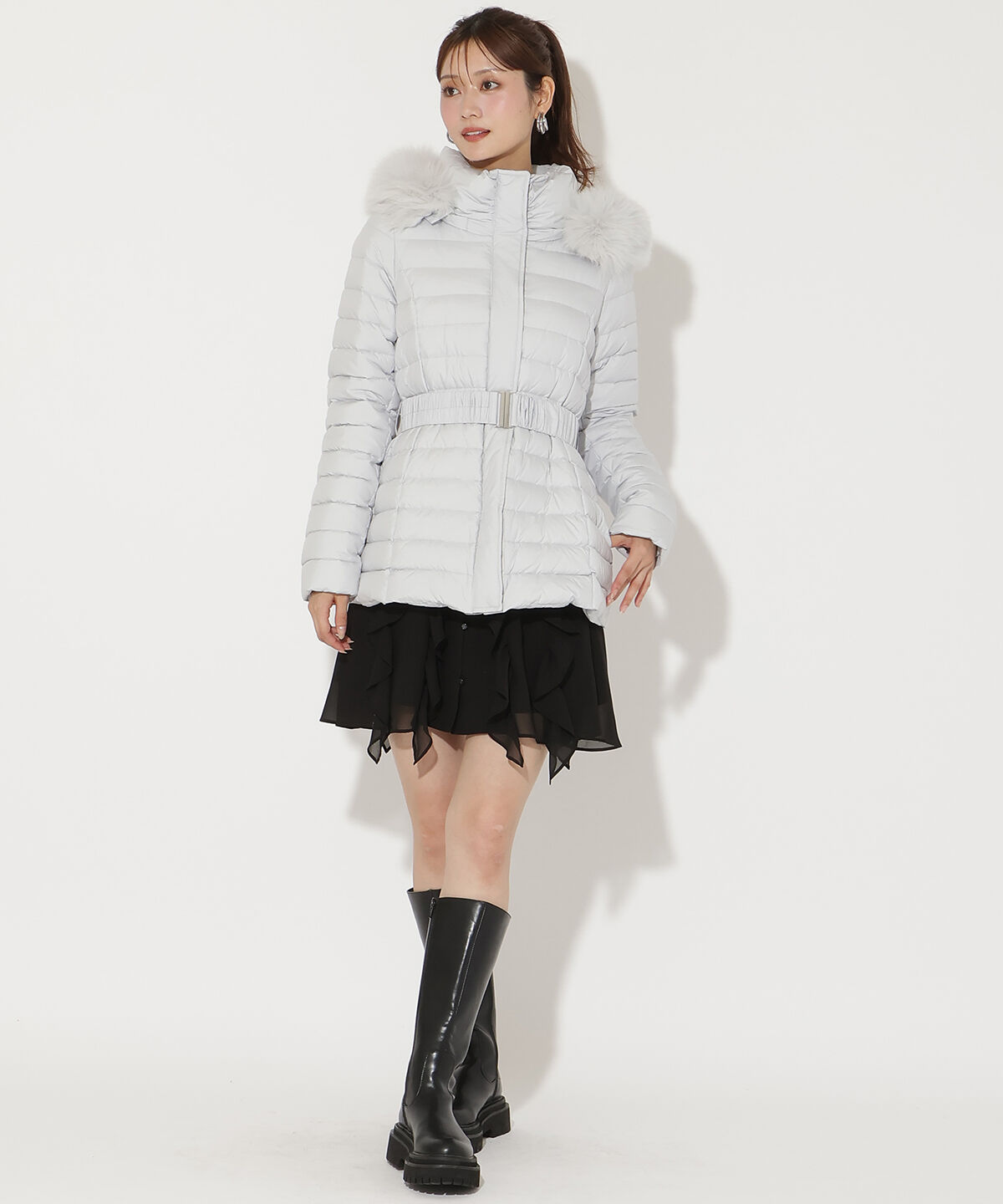 アンドクチュール「ベルト付きFOXファーミドル丈ダウン」|ダウン|