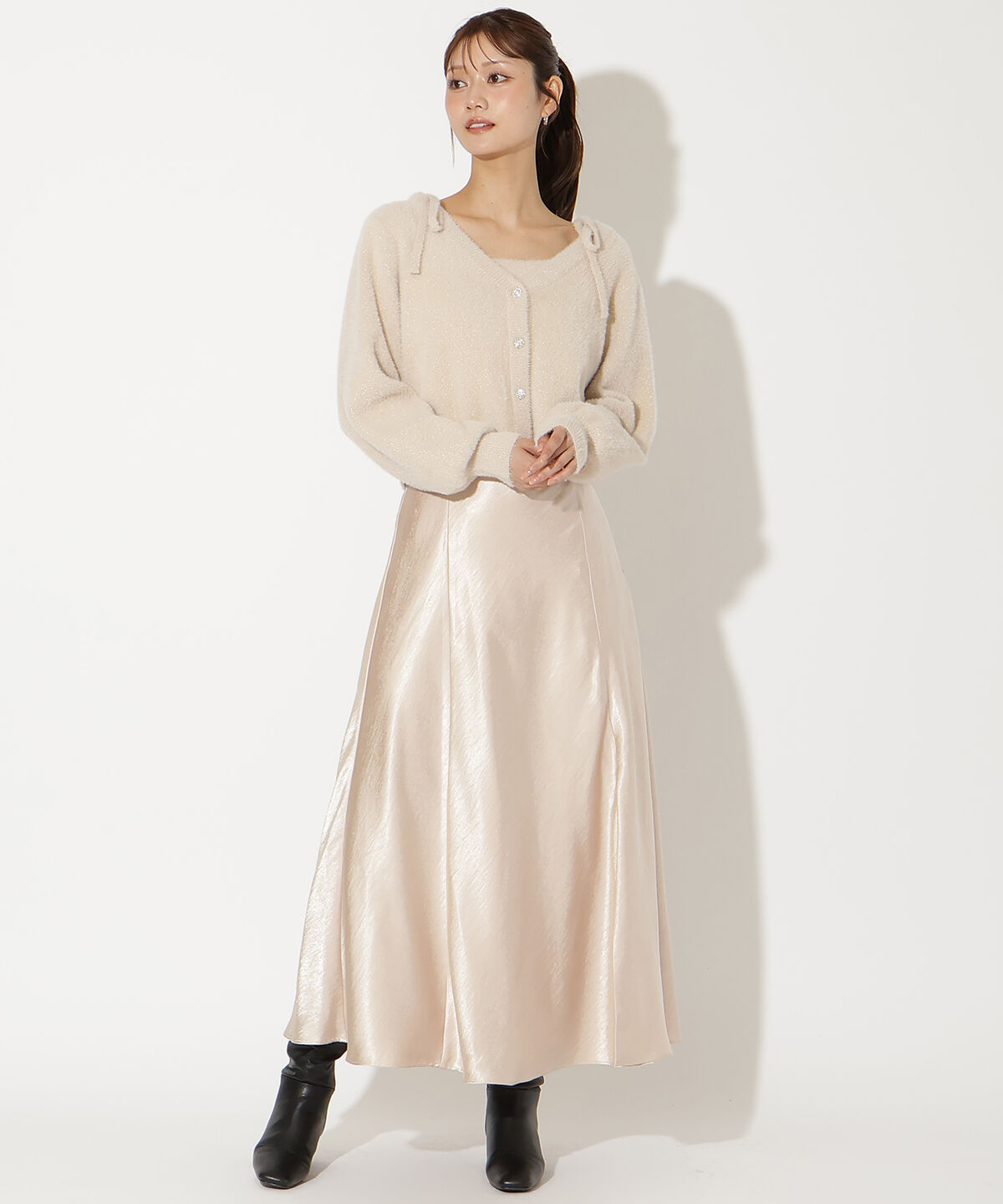 アンドクチュール「ラメフェザーショルダーリボンアンサンブル」|カーディガン|