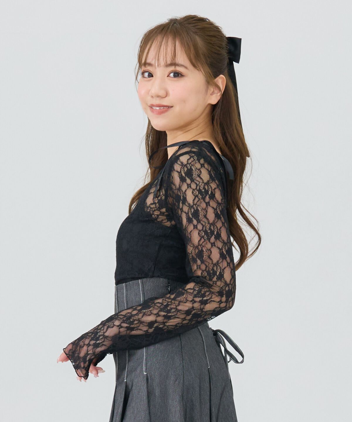 REDYAZEL「サテンリボンショルダーレーストップス」|Tシャツ・カットソー|