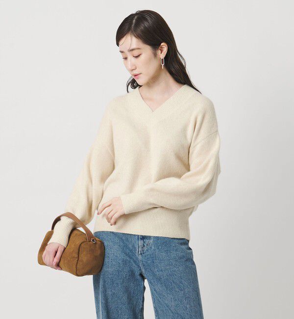 UNITED ARROWS「フォックス ウール ラメ Vネック ニット」|ニット・セーター|OFF WHITE