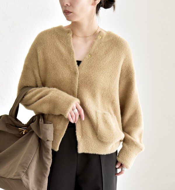 quaranciel「quaranciel:〈手洗い可能〉ファーライク クルーネック スナップ ニット カーディガン」|カーディガン|