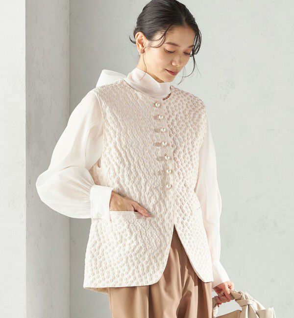 SHIPS for women「《予約》ミニ フラワー ジャカード パール モチーフ ボタン ジレ（セレモニー対応可）」|ベスト・ジレ|