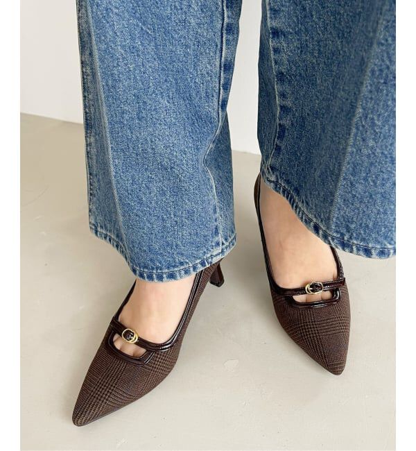  「6.5cmポインテッドフロントベルトパンプス」|パンプス|