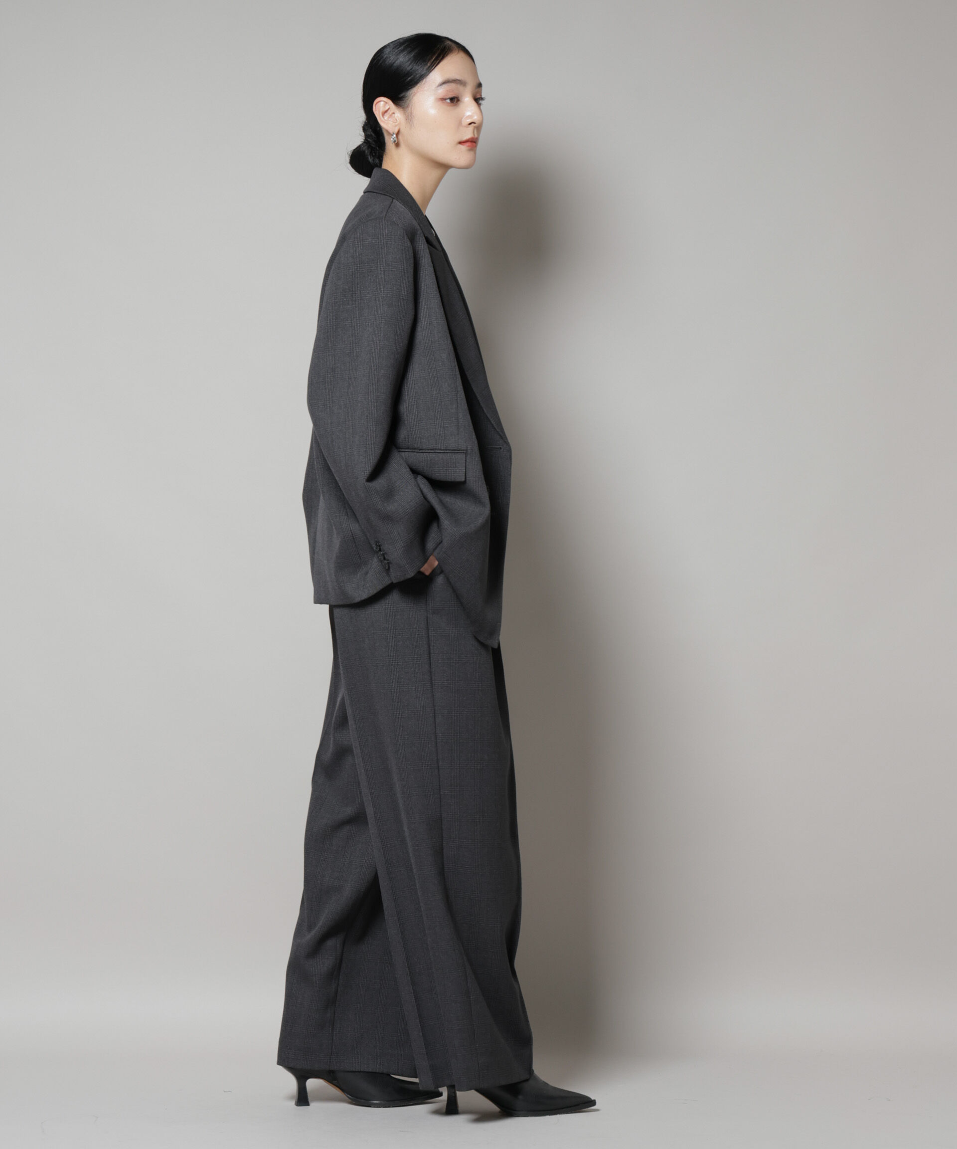 nano･universe「ストレッチサージチェックピンタックイージーワイドパンツ(セットアップ可)」|チノ|