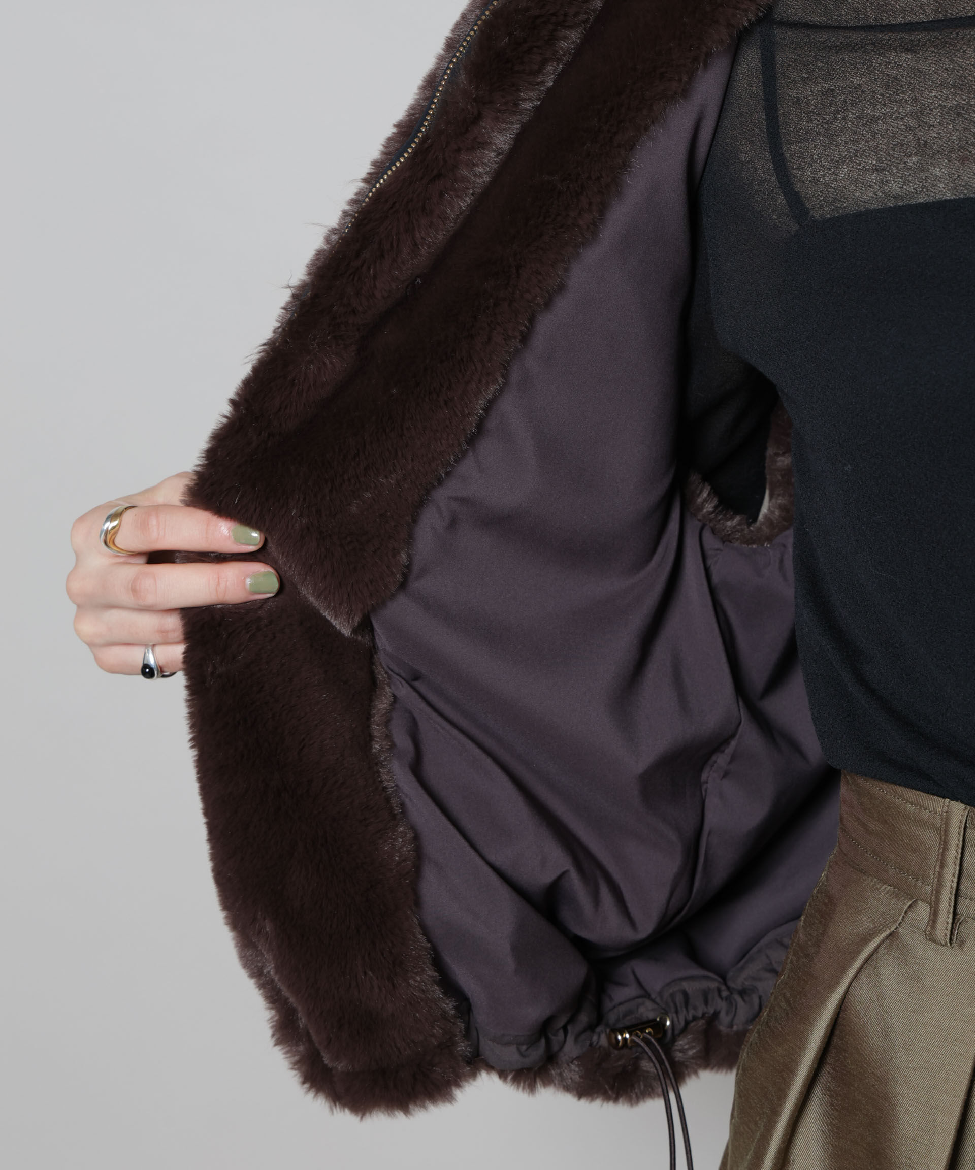 nano･universe「フェイクファーフードベスト」|テーラードジャケット|