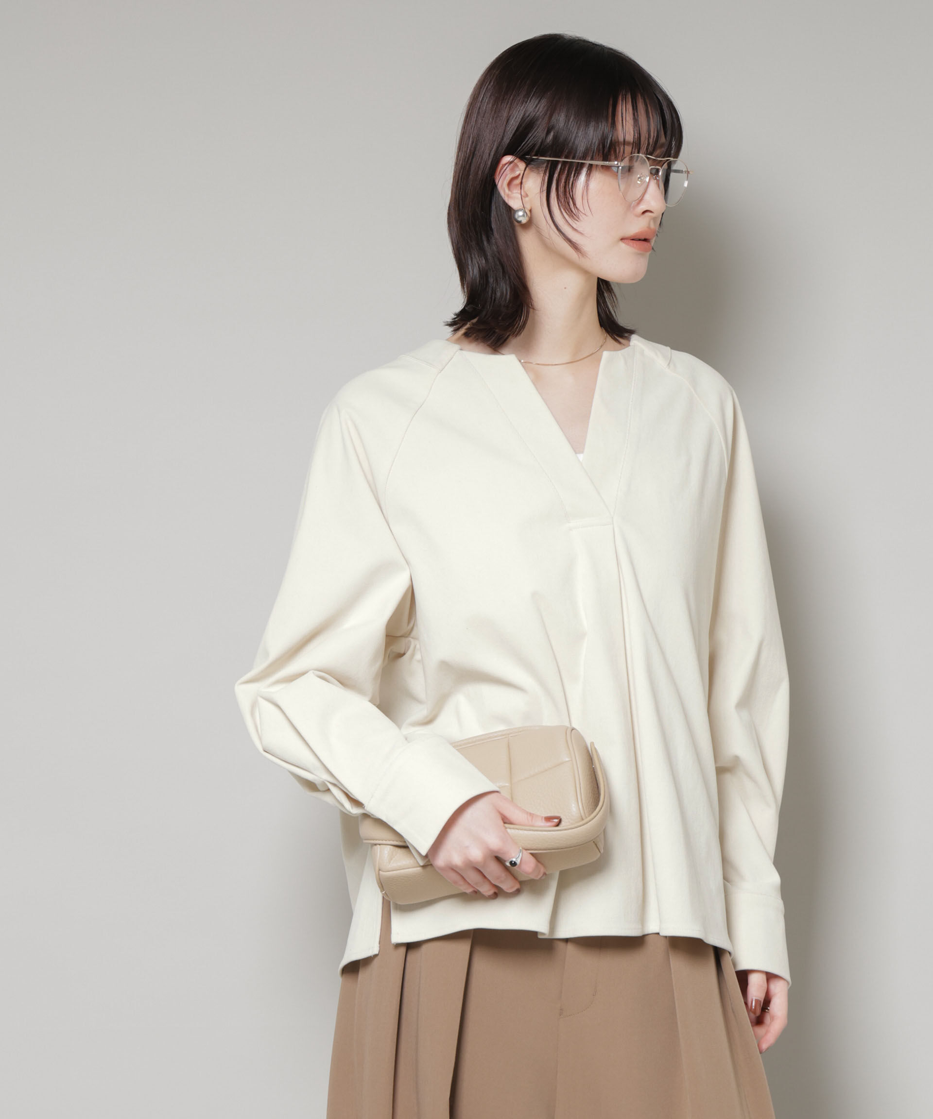 nano･universe「ストレッチ起毛スキッパープルオーバーブラウス(セットアップ可)」|シャツ・ブラウス|