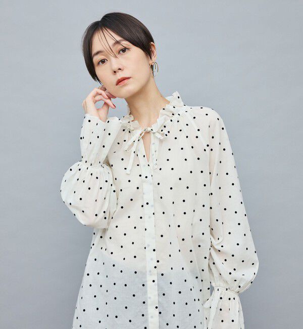 NOLLEY'S sophi「ドットフロッキーフリルネックブラウス」|シャツ・ブラウス|