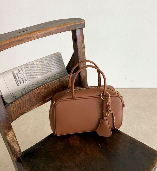 fredy emue「チャーム付横長ボストンバッグ」|ショルダー・メッセンジャー|