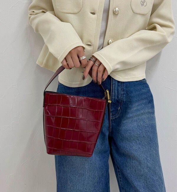 fredy emue「型押しバケツミニショルダーバッグ」|ショルダー・メッセンジャー|