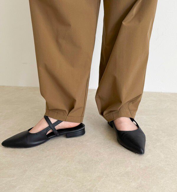 fredy emue「2タックバレルパンツ」|チノ|