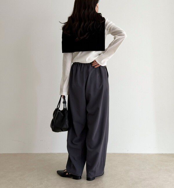 fredy emue「コクーンギャザーパンツ」|チノ|
