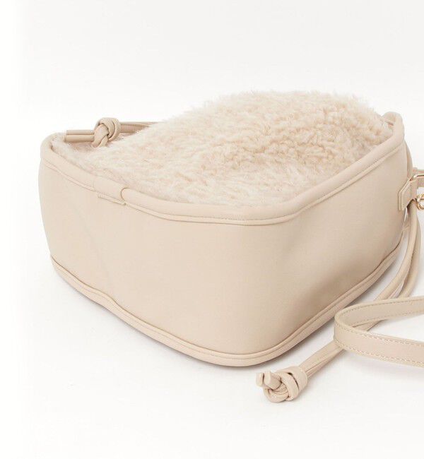 fredy emue「異素材ファートライアングルバッグ」|ショルダー・メッセンジャー|