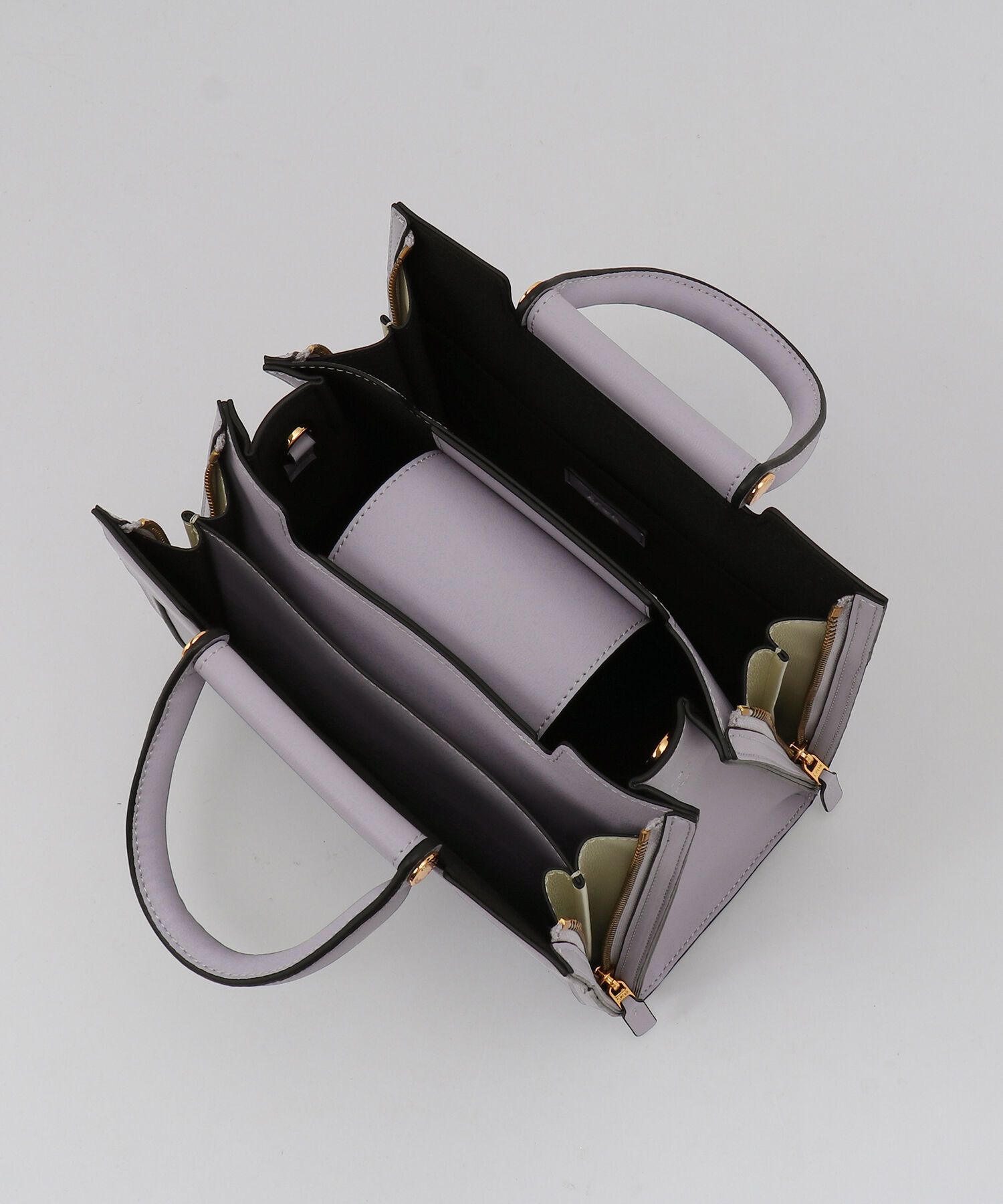 E'POR「【E'POR】W BAG Medium（ダブリュー バッグ ミディアム）」|ハンドバッグ|