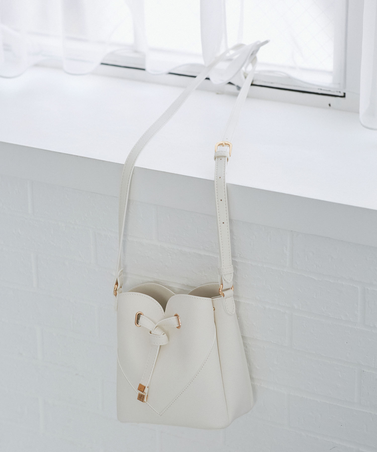 VIS「ハートカットバッグ(スモール)」|ショルダー・メッセンジャー|