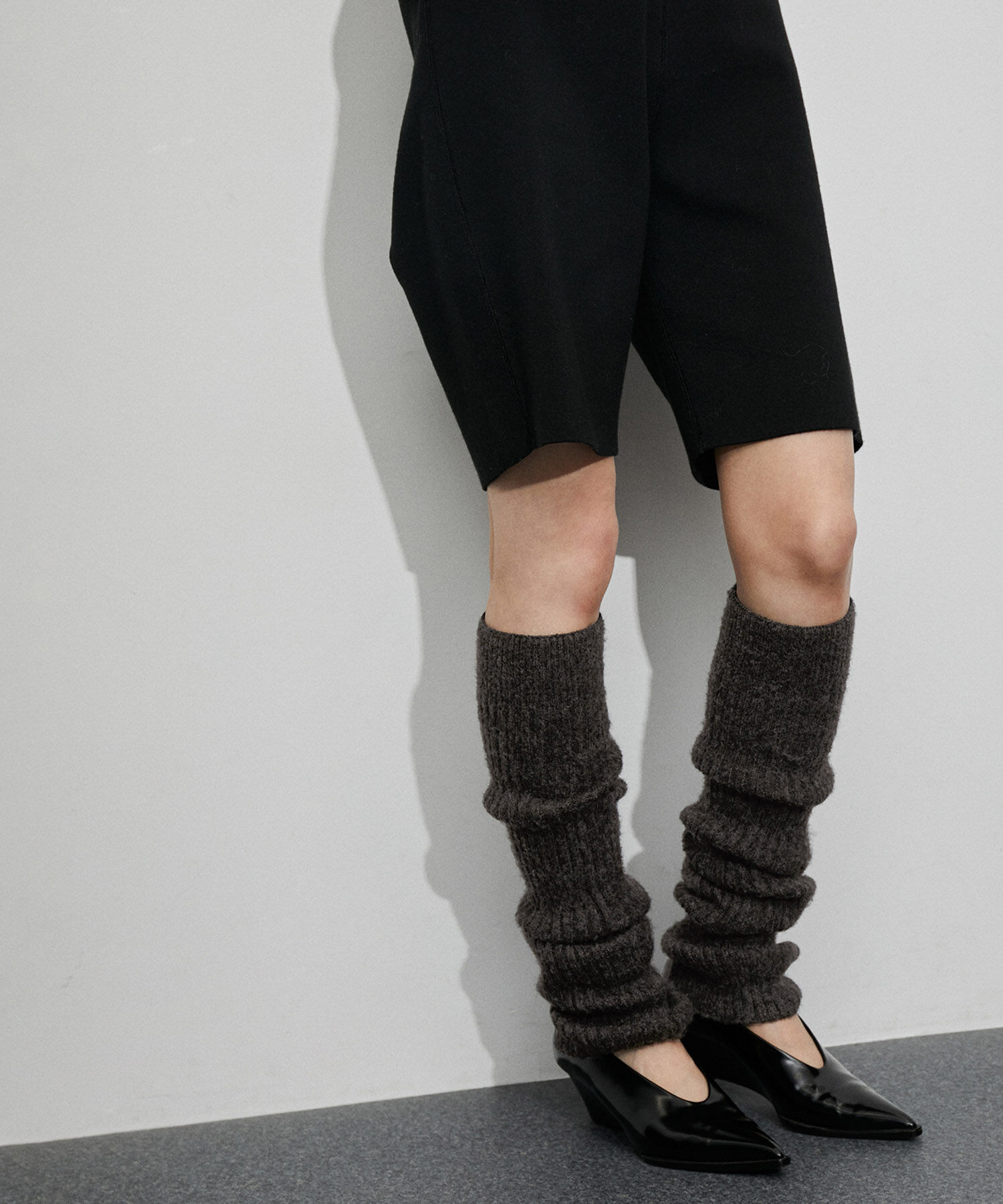 ADAM ET ROPE'「スリットレッグウォーマー」|レッグウォーマー|スミクロ(05)