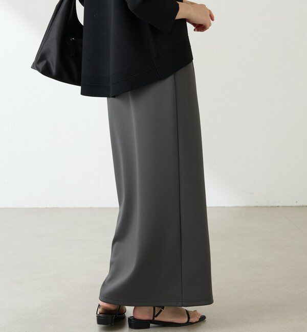  「ツヤカットタイトスカート」|スカート|