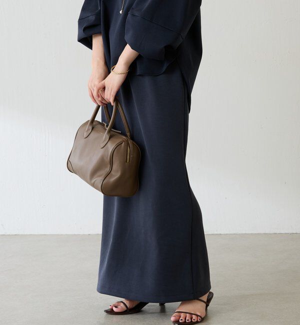  「ロゴベルトIラインスカート」|スカート|