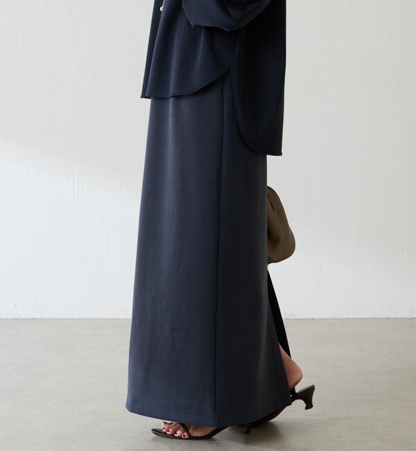  「ロゴベルトIラインスカート」|スカート|