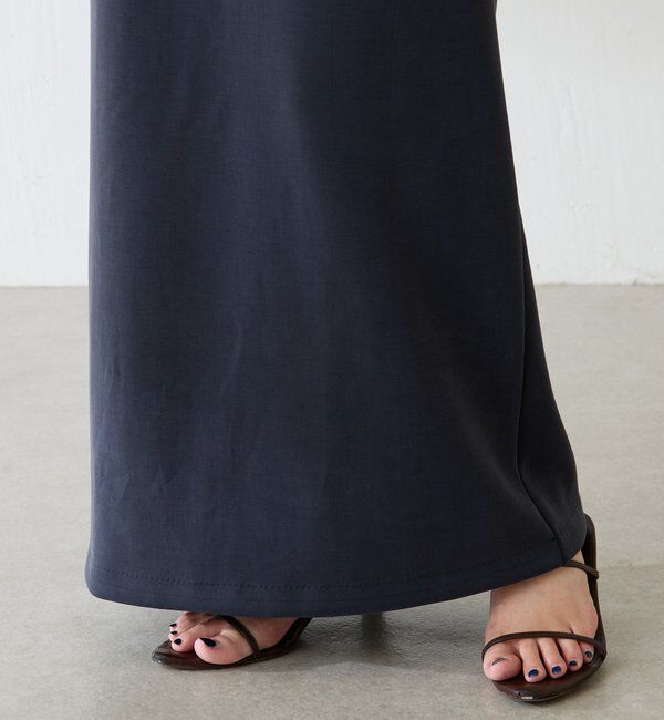  「ロゴベルトIラインスカート」|スカート|
