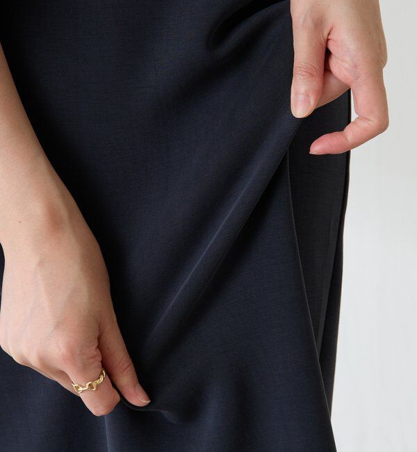  「ロゴベルトIラインスカート」|スカート|