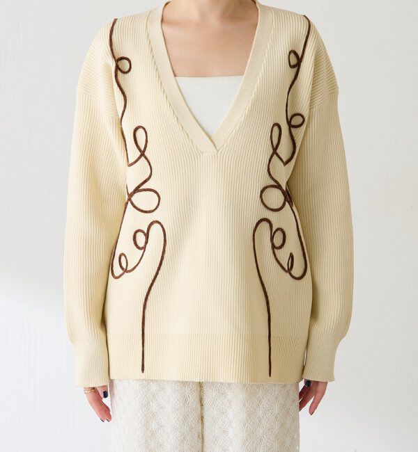  「コード刺繍深Vニット」|ニット・セーター|