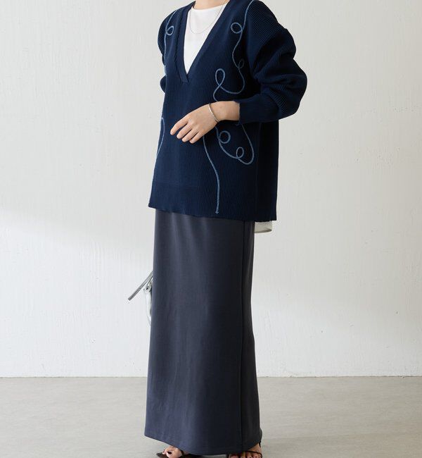  「コード刺繍深Vニット」|ニット・セーター|